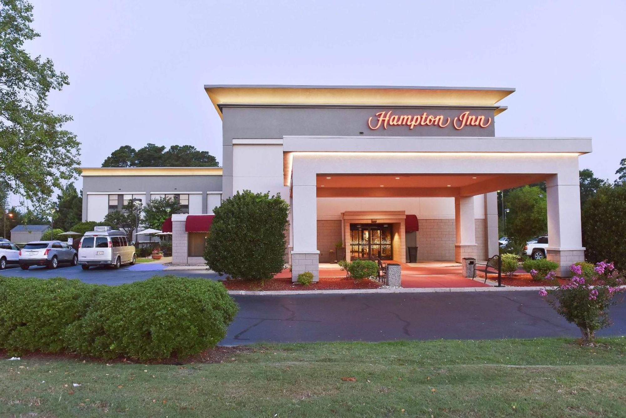 Hampton Inn Растон Экстерьер фото