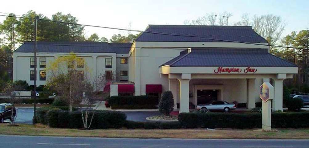 Hampton Inn Растон Экстерьер фото